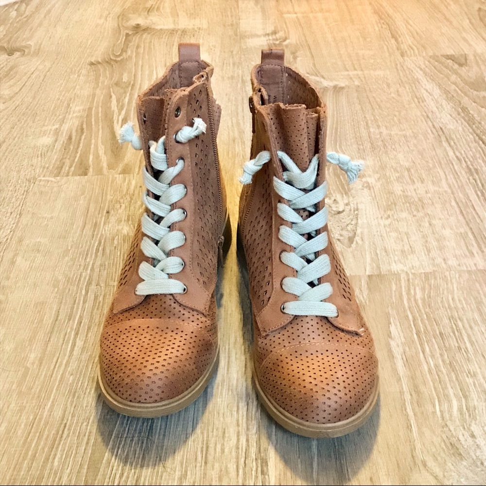 Report boot